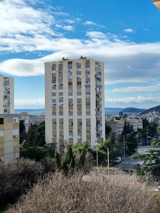 Studio Apartment Principessa Split